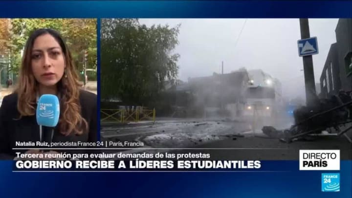 Directe París i avanç de la tercera trobada entre el Govern i els líders estudiantils
