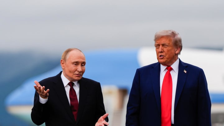 Trump pausa paquet de sancions contra Rússia al·legant motius de "interès nacional"