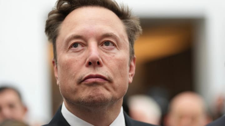 Elon Musk demana la sortida de Zelenski enmig de les tensions entre Kíev i Washington