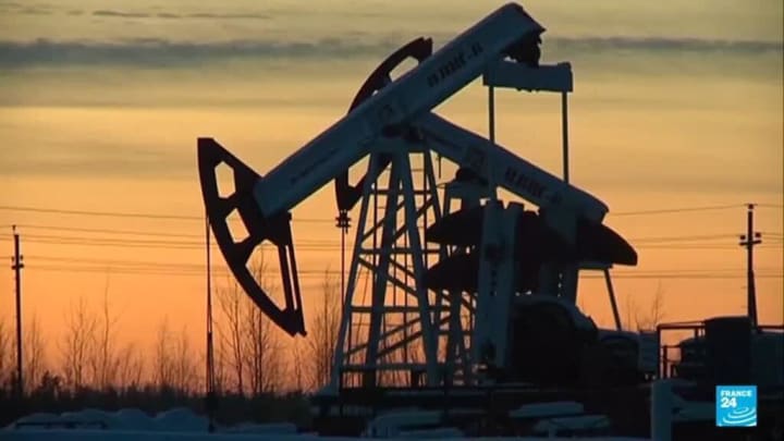 Zelenski defensa atacs d'Ucraïna contra refineries russes malgrat pressió de Trump