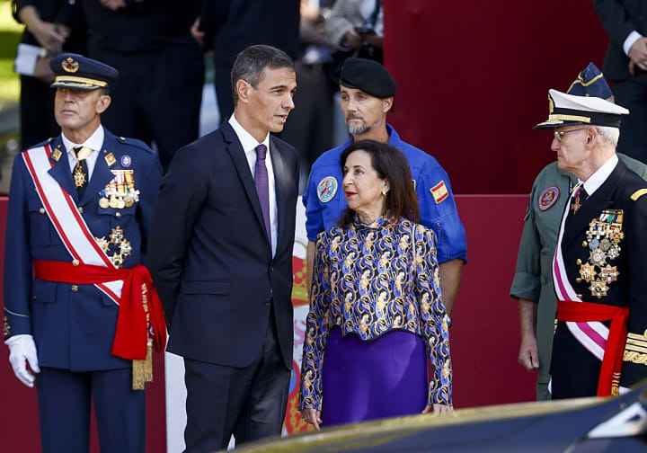 Sánchez situa Margarita Robles com a número dos del #PSOE a Madrid en unes llistes plagades de ministres
