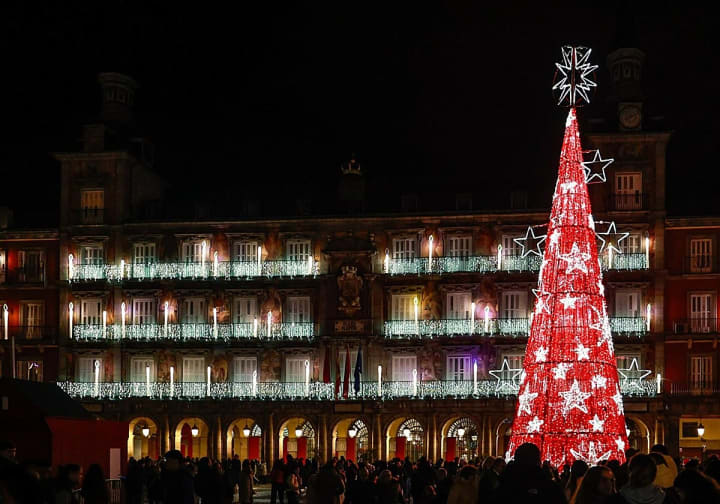 Madrid tindrà per primera vegada un gran arbre de Nadal en Cibeles