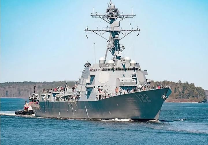 El 'John Basilone' completa a Rota l'escut de l'OTAN amb radar d'última generació contra míssils i drons