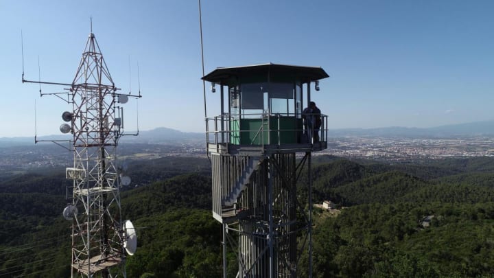 Més de 1.000 columnes de fum detectades amb intel·ligència artificial en l'àrea metropolitana de Barcelona