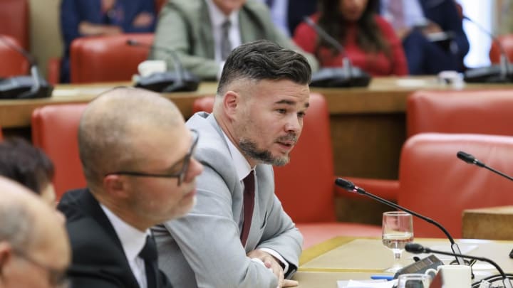 Rufián publica aquest dimarts el llibre 'Com guanyar als fatxes', abans de la campanya electoral