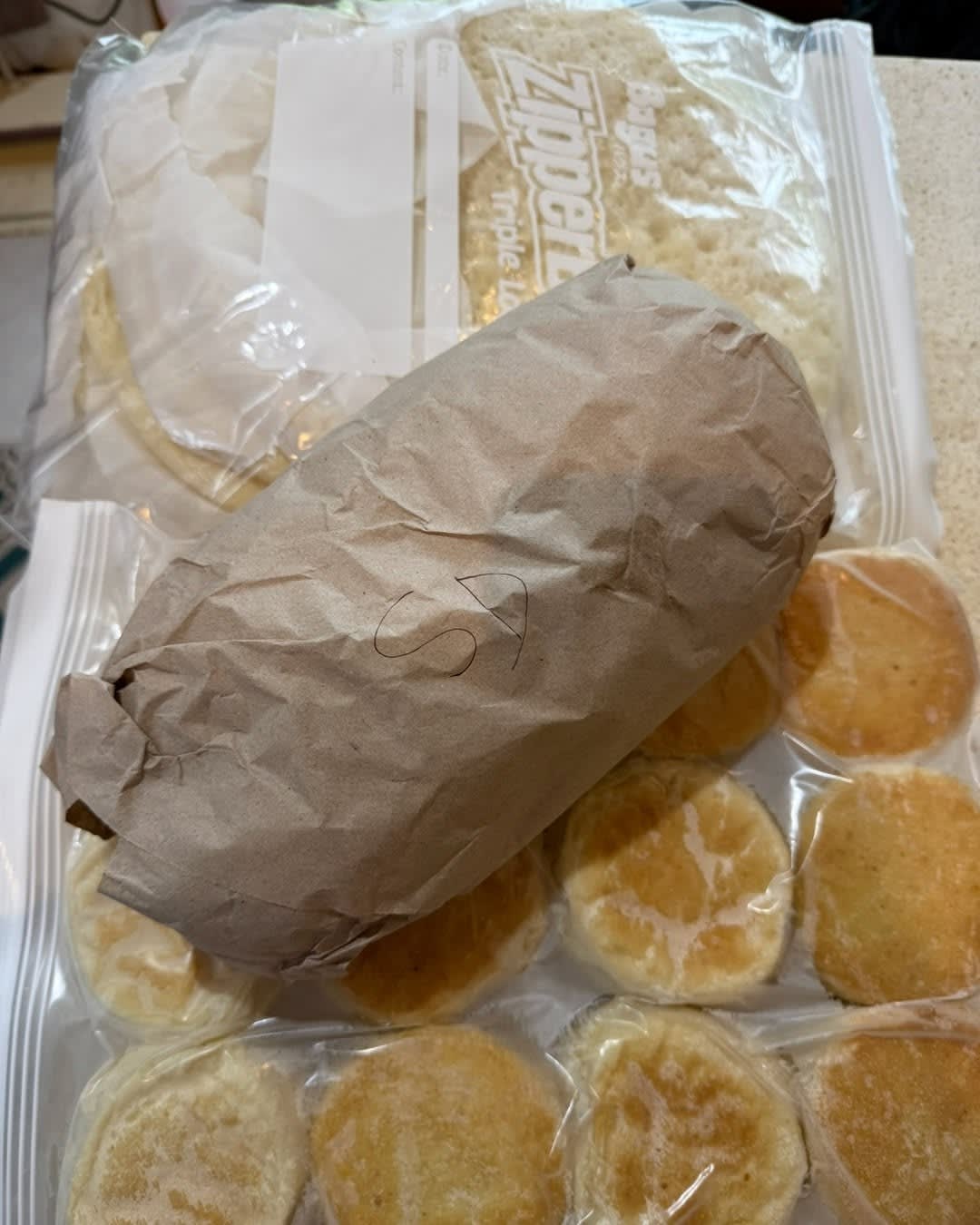 Bread delivery day 🤍

At this point I think I need a bigger freezer 😅

Pizza bases, English muffin
