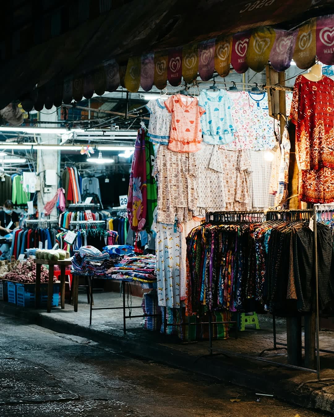 “The Only Bali Shopping Checklist You Need”
If you’re coming to Bali, save this.

• Something to wea