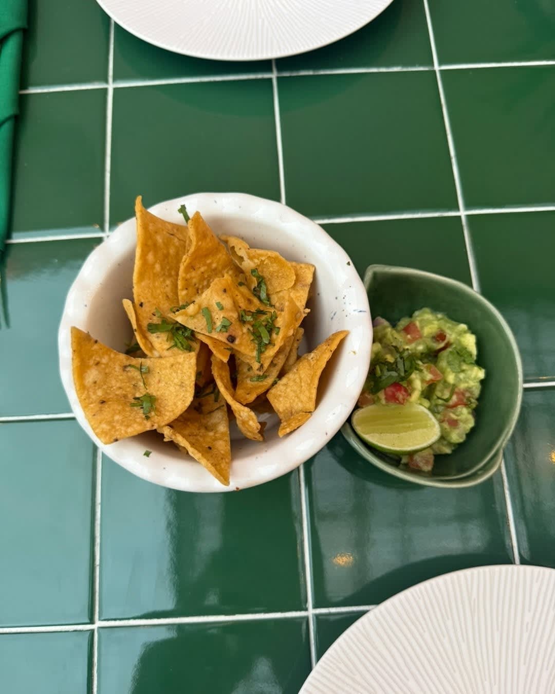 🌮 WE FOUND A NEW MEXICAN SPOT IN LOVINA! 🇲🇽🌴

While we were exploring Lovina, we came across Mez image 1