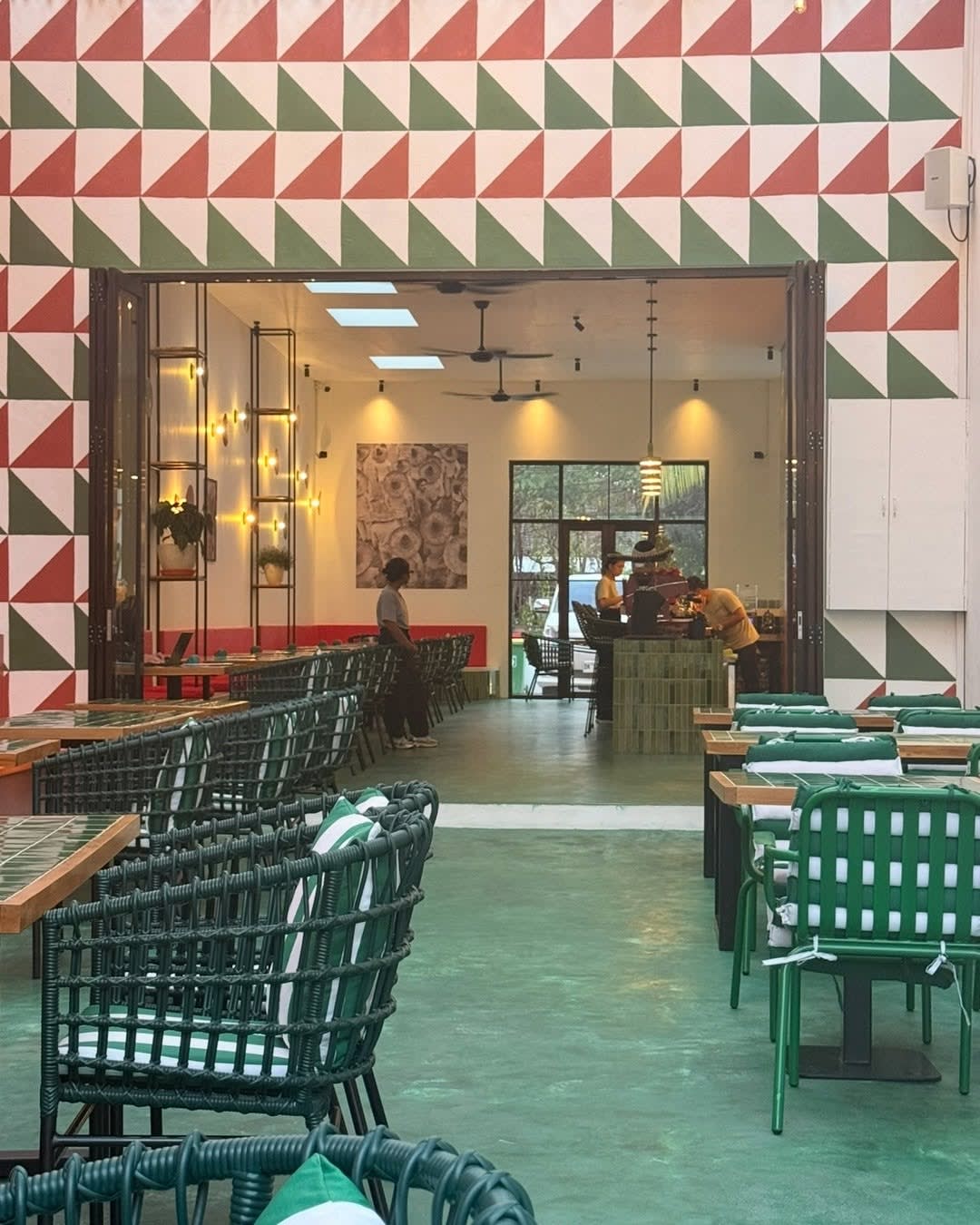 🌮 WE FOUND A NEW MEXICAN SPOT IN LOVINA! 🇲🇽🌴

While we were exploring Lovina, we came across Mez image 5