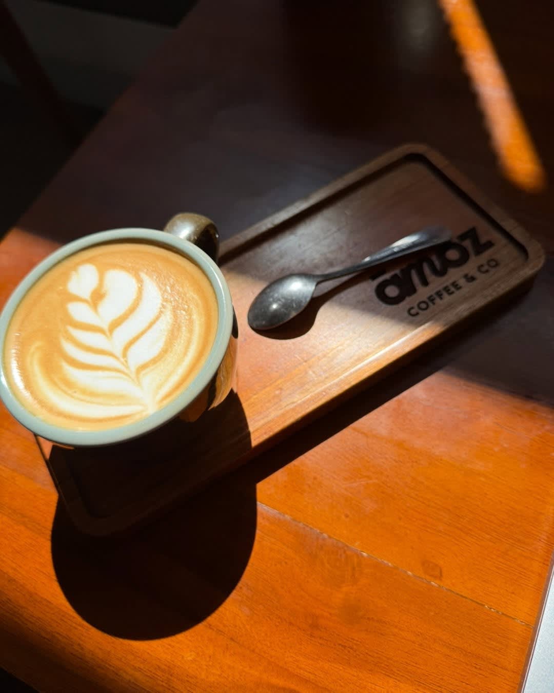 ☕ Hidden café gems are some of my favourite finds in Bali 🤍

Recently we stopped by Amoz Café in De