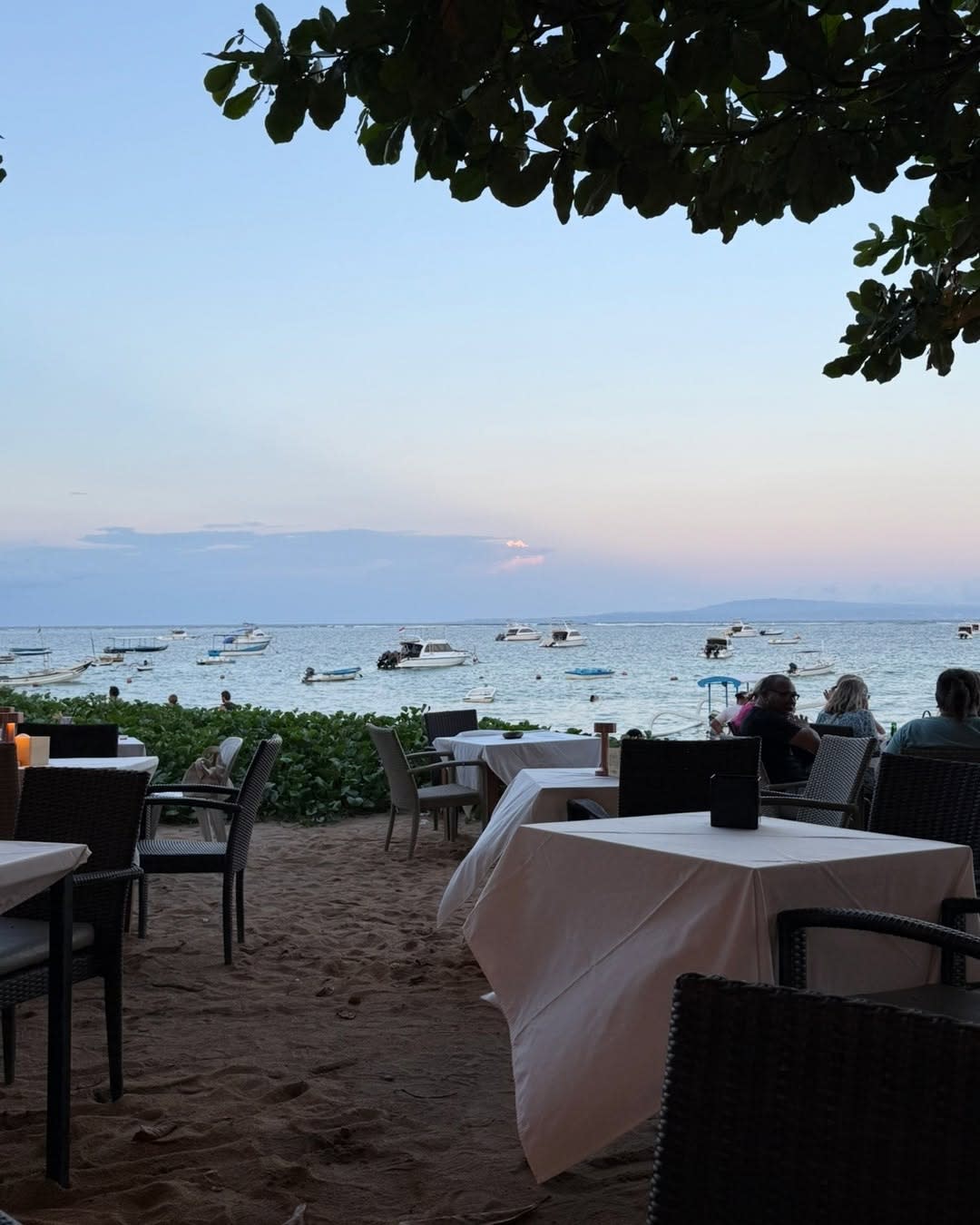 There's just something special about Sanur at night 🤍✨

The cooler air.

The sound of the waves.

T