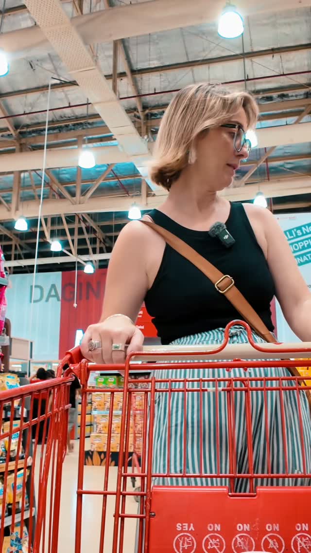 👶 Travelling to Bali with a baby?

One of the biggest questions we get is...

"Can you buy nappies,