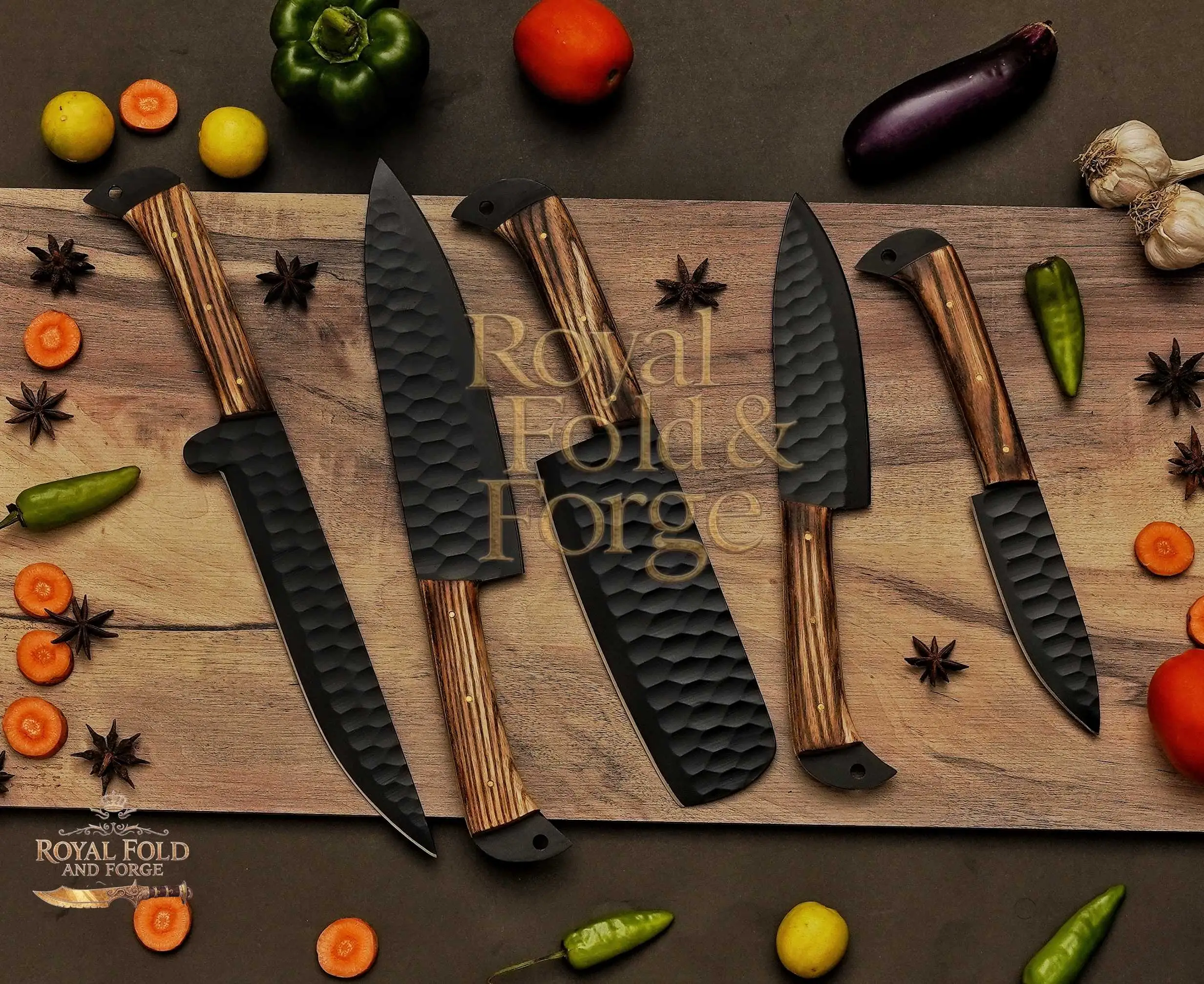 Detailed view 3 of Hand-forged Damascus steel 5-Piece Hammered Black Chef Tool Set with Brown Wood Grain Handles