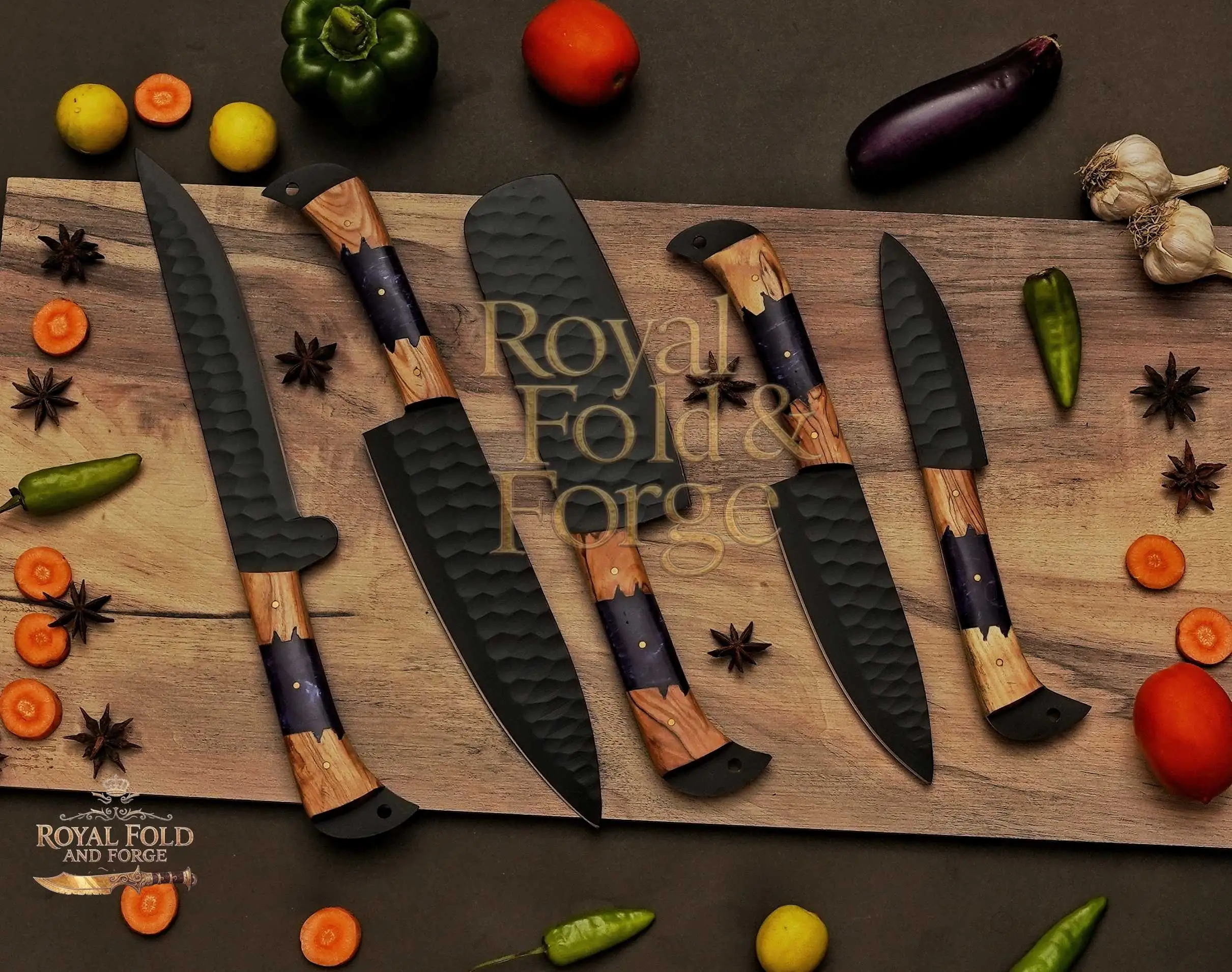 Detailed view 4 of Hand-forged Damascus steel 5-Piece Hammered Black Chef Tool Set with Brown Wood Grain Handles