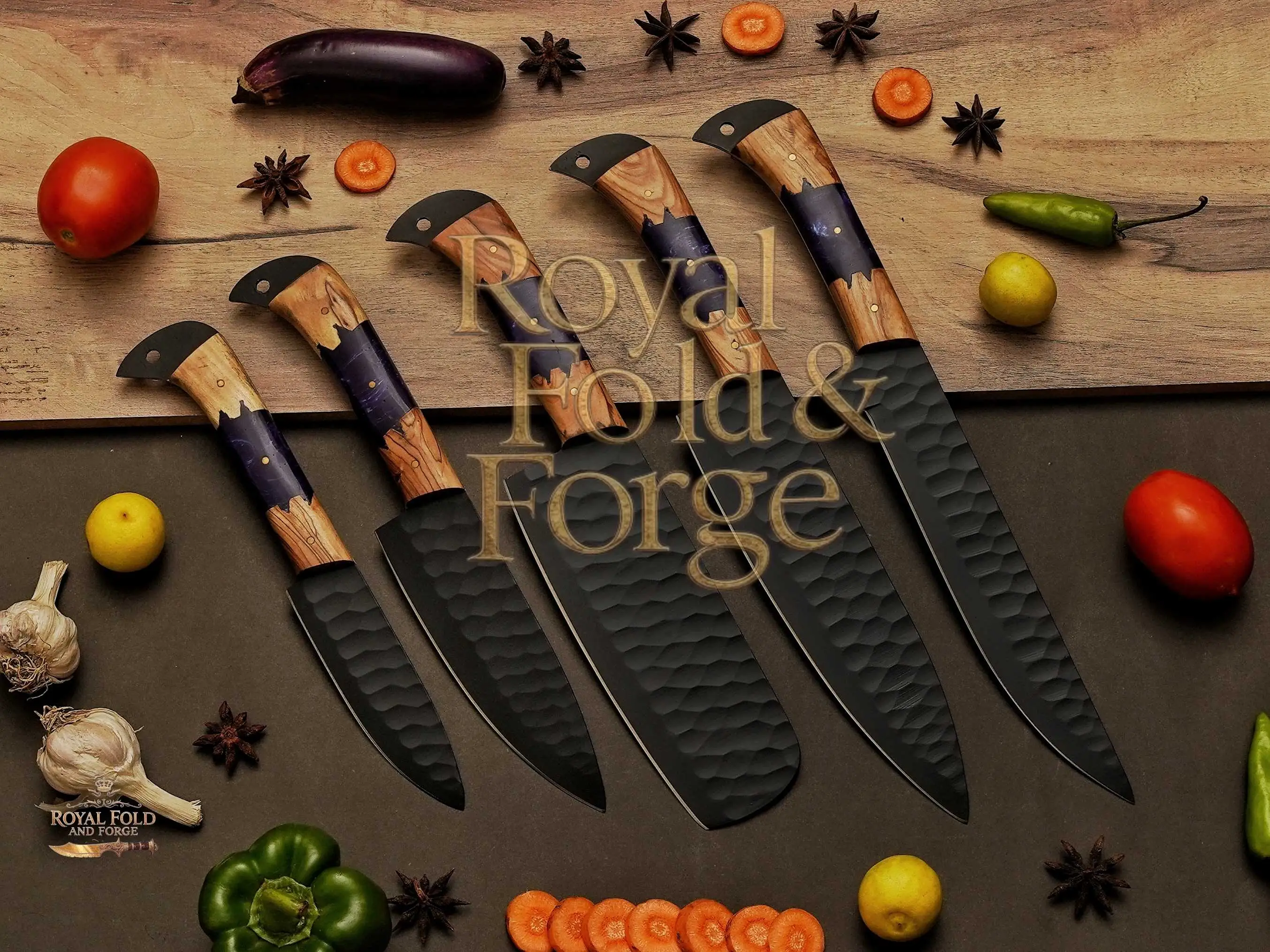 Detailed view 4 of Hand-forged Damascus steel 5-Piece Hammered Black Chef Tool Set with Purple & Natural Wood Handles