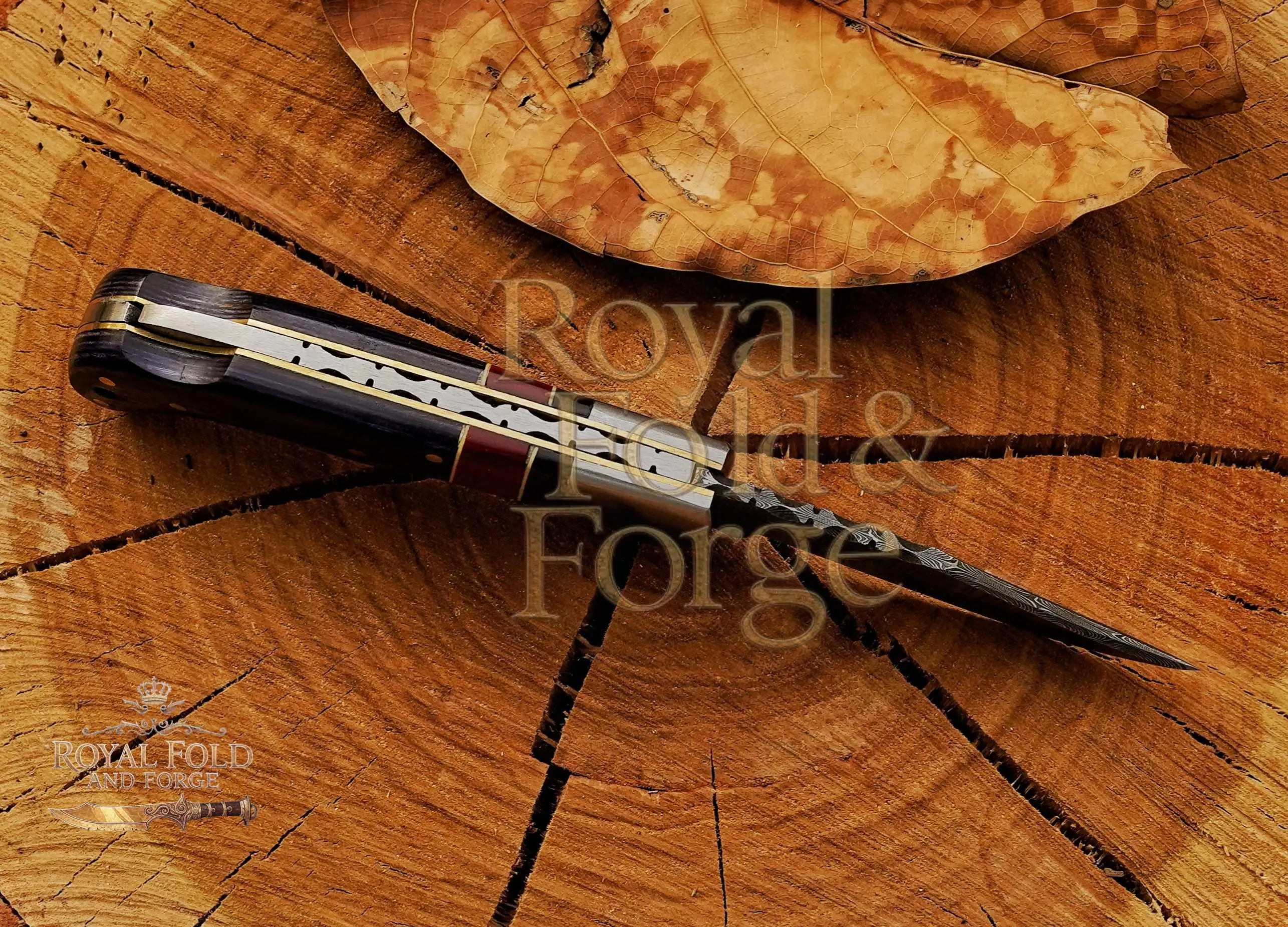 Detailed view 1 of Hand-forged Damascus steel Damascus Steel Camping Tool with Blue Handle