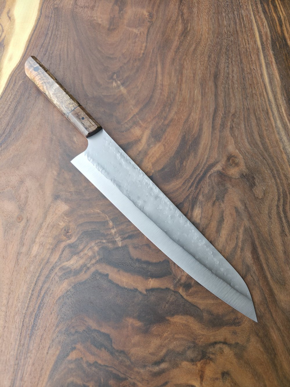 Detailed view 1 of Hand-forged Damascus steel Stainless Thin Forged Gyuto
