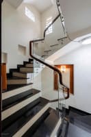 Bán nhà Q10 tầng 1-38m2, tầng lửng 30m2, tầng 3-38m2, tầng 4-38m2, tầng 5-38m2 có điện mặt trời - Ảnh 1