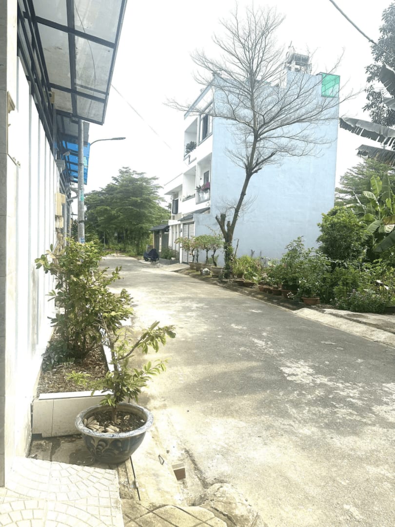 Bán Nhà riêng 92.4m2 có sẵn 81.6 m2 thổ cư giá 5.8 tỷ tại Đường Nguyễn Bình, Xã Hiệp Phước, TP HCM - Ảnh 1