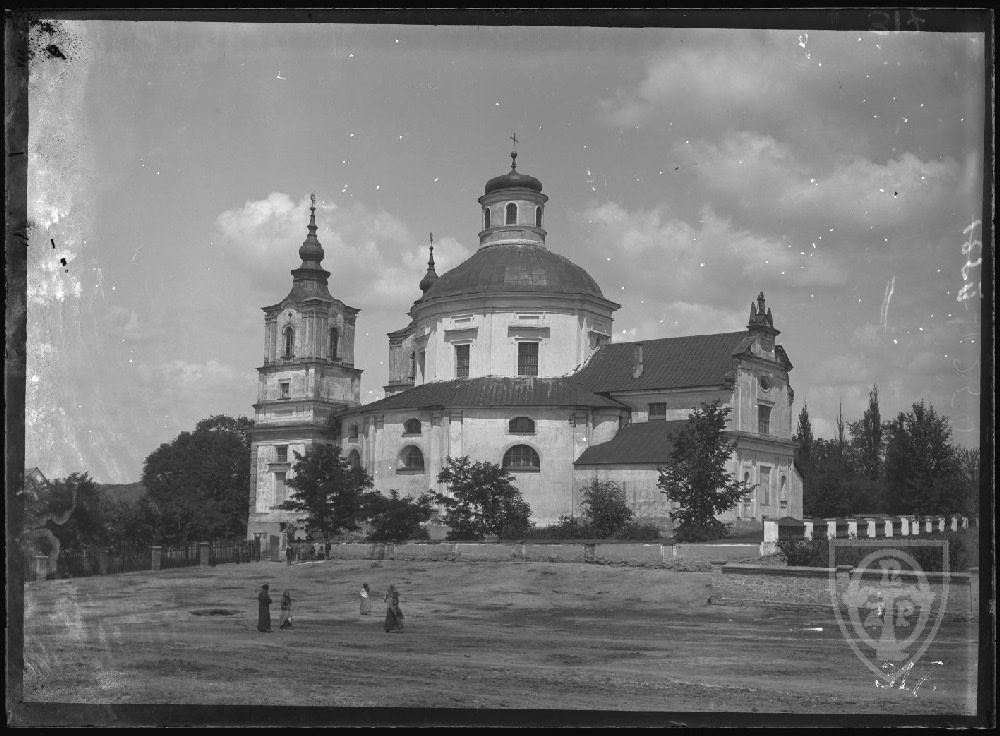 Klimontów