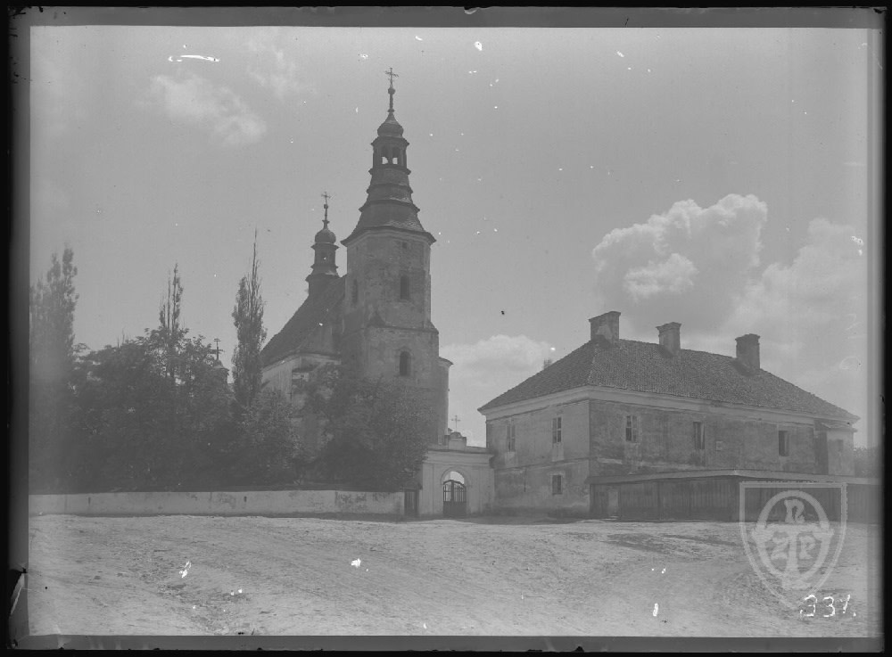 Koniemłoty