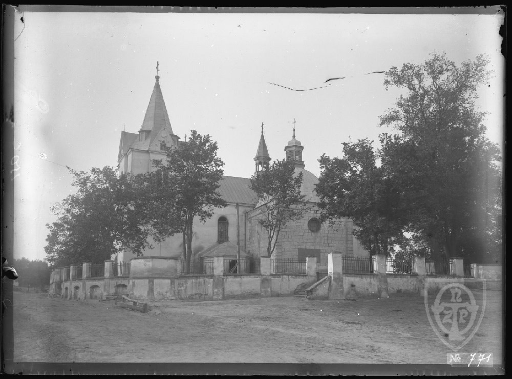 Pacanów