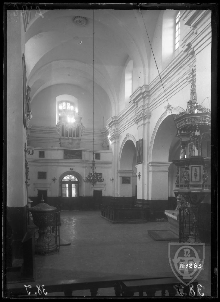 Urzędów