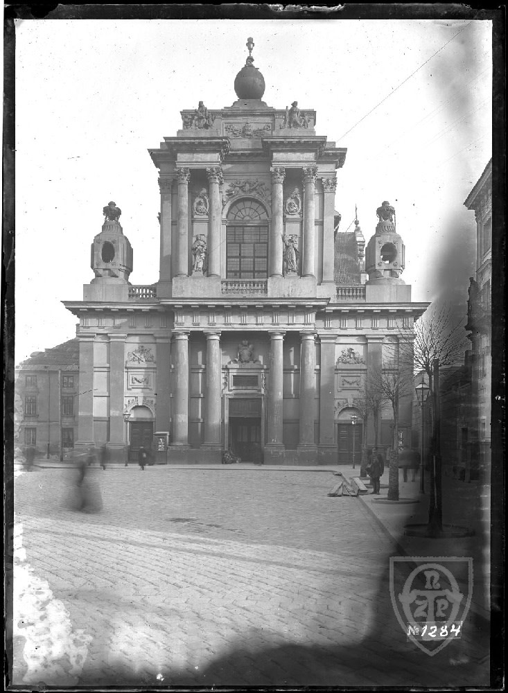 Warszawa