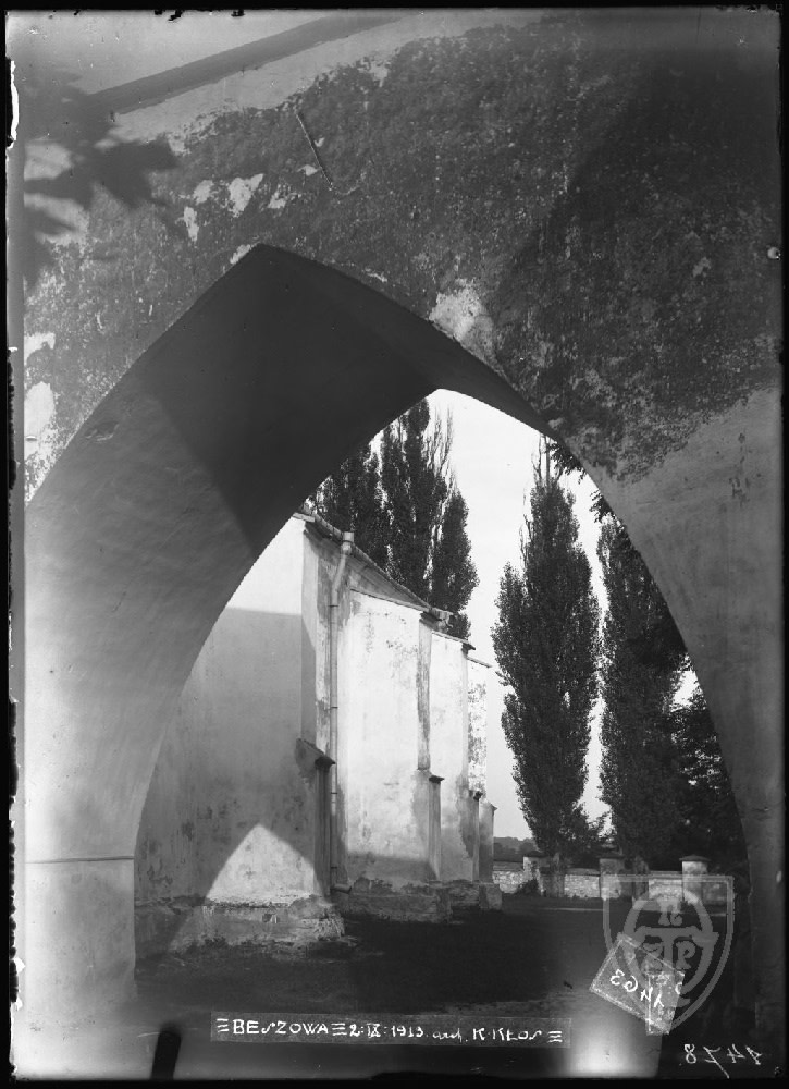 Beszowa