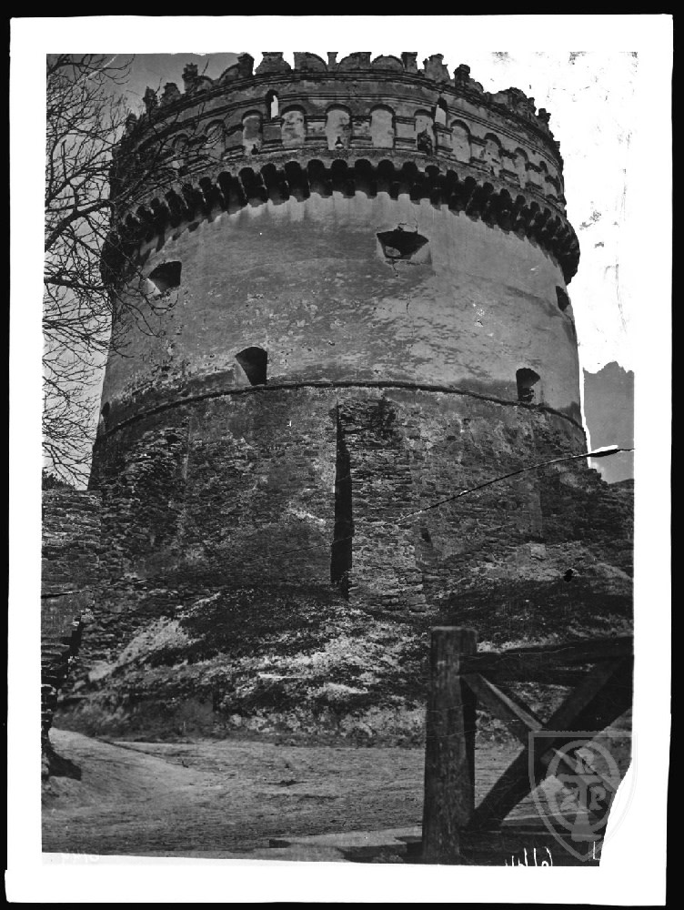 Ostróg