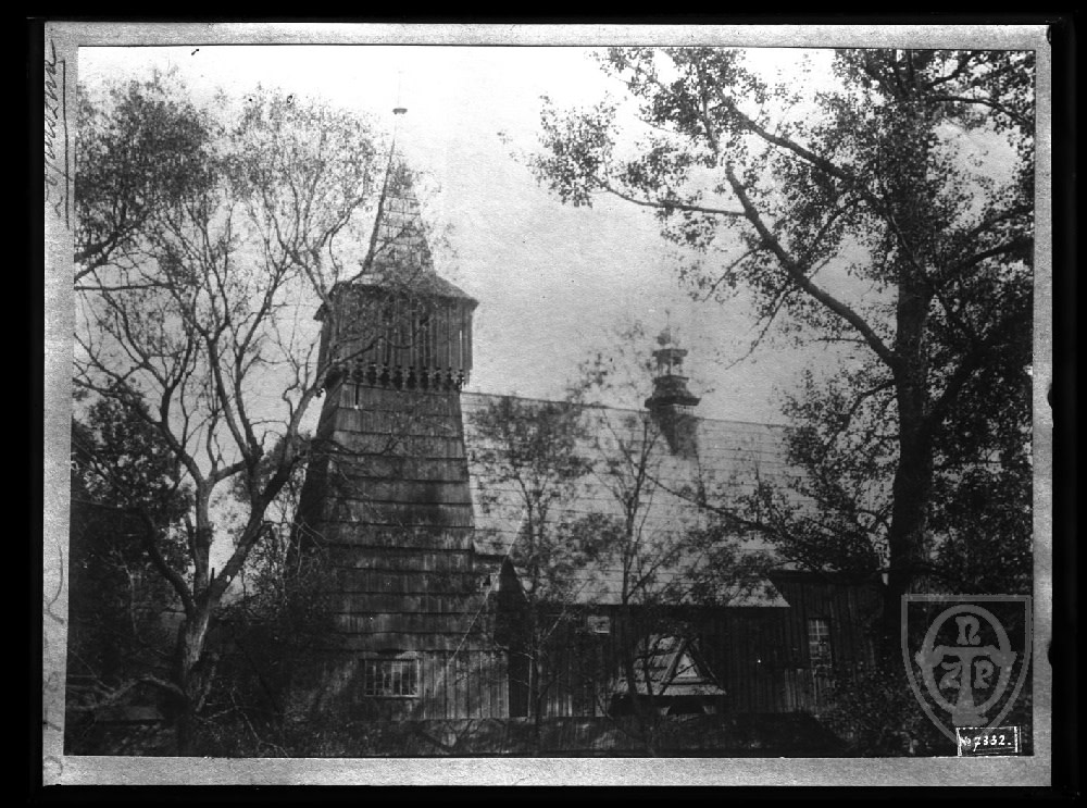 Łopuszna