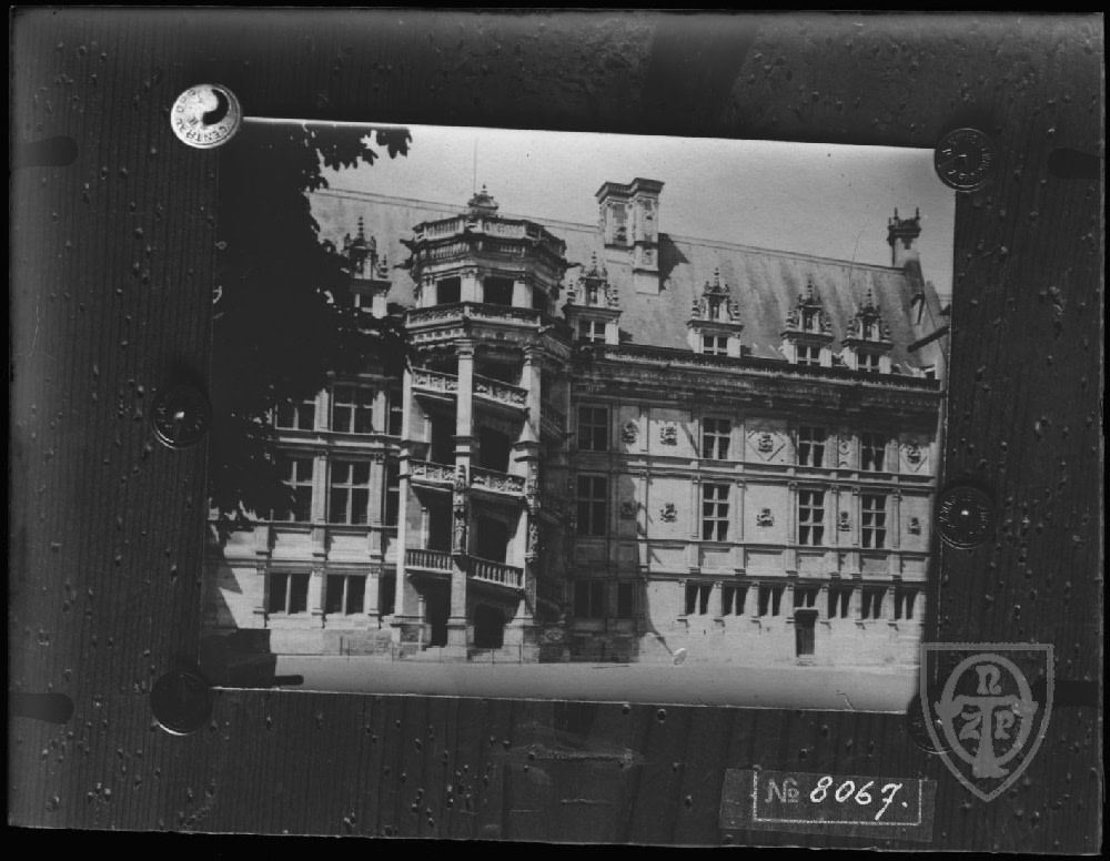 Blois