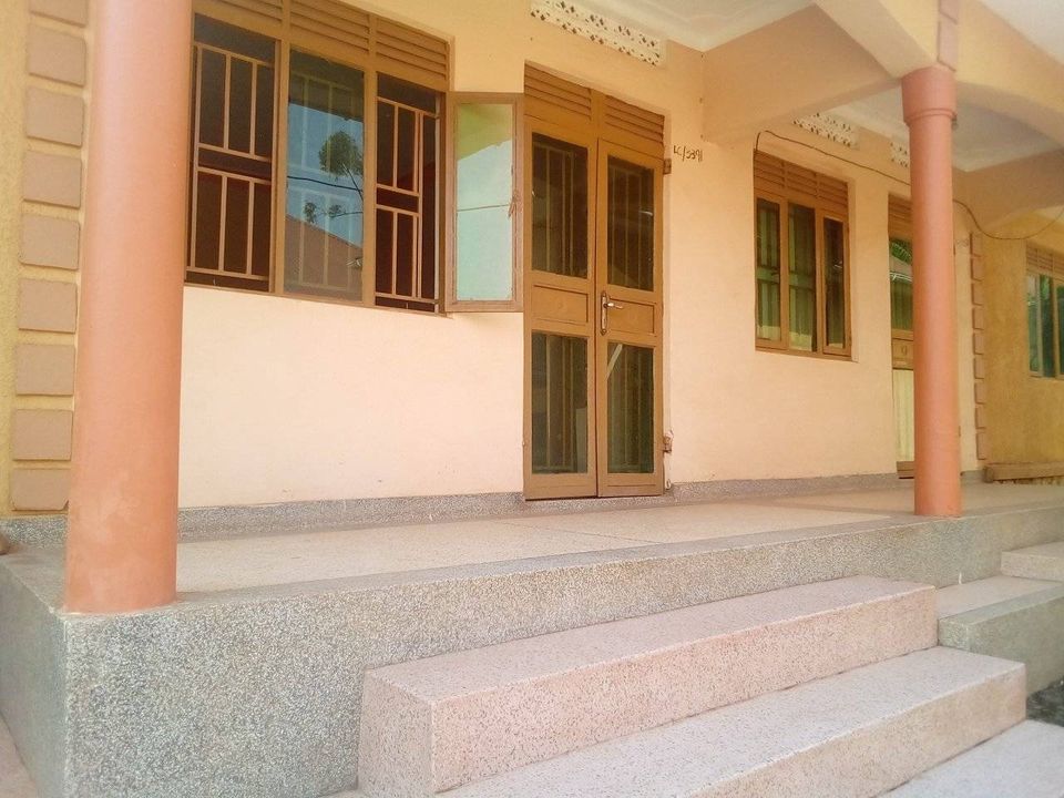 Spacious double room