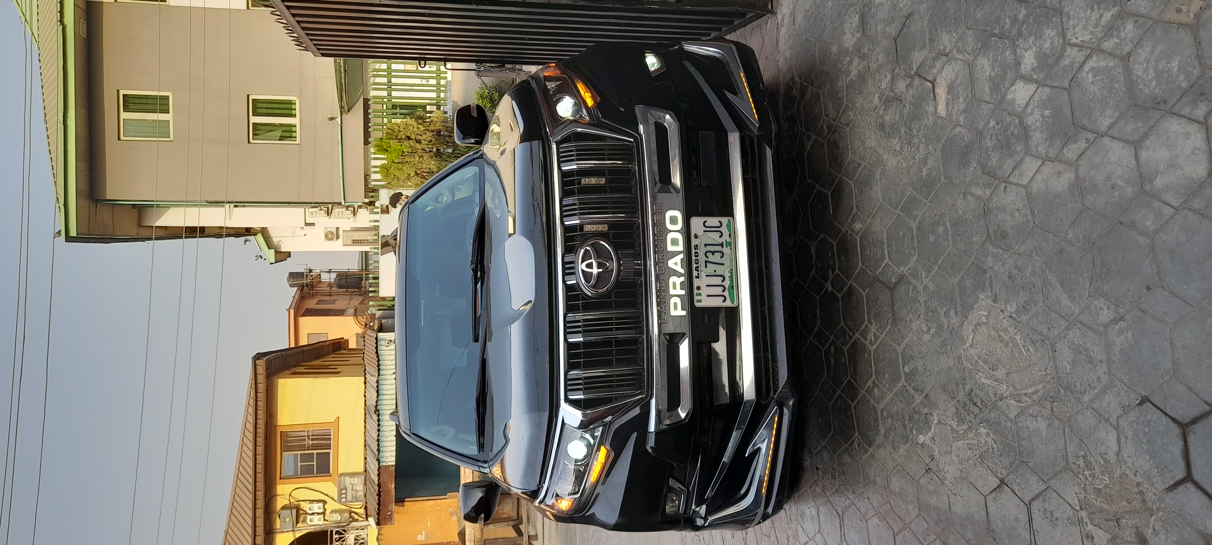 Toyota Landcrusier Prado