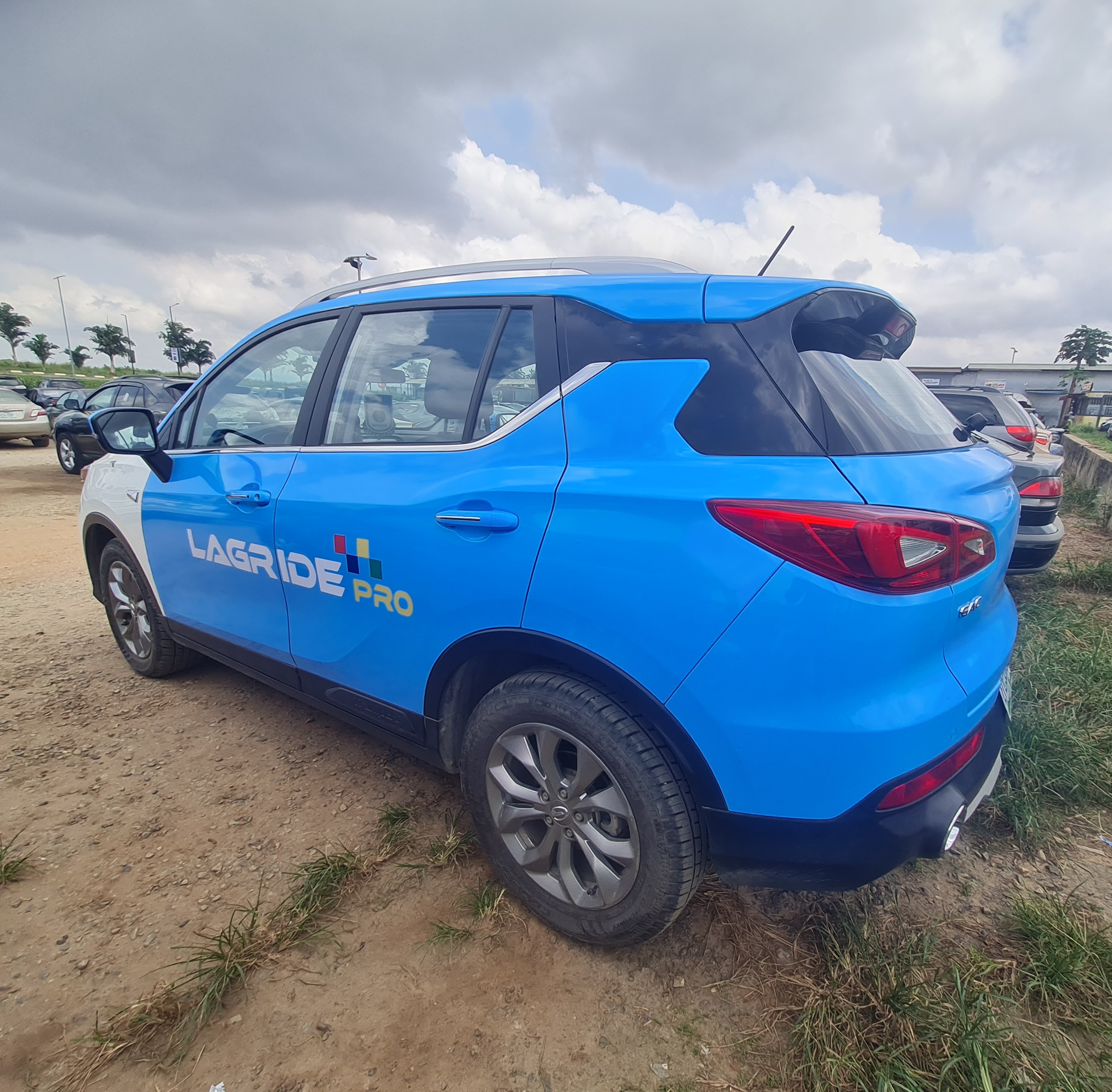 Vehicle Image 5