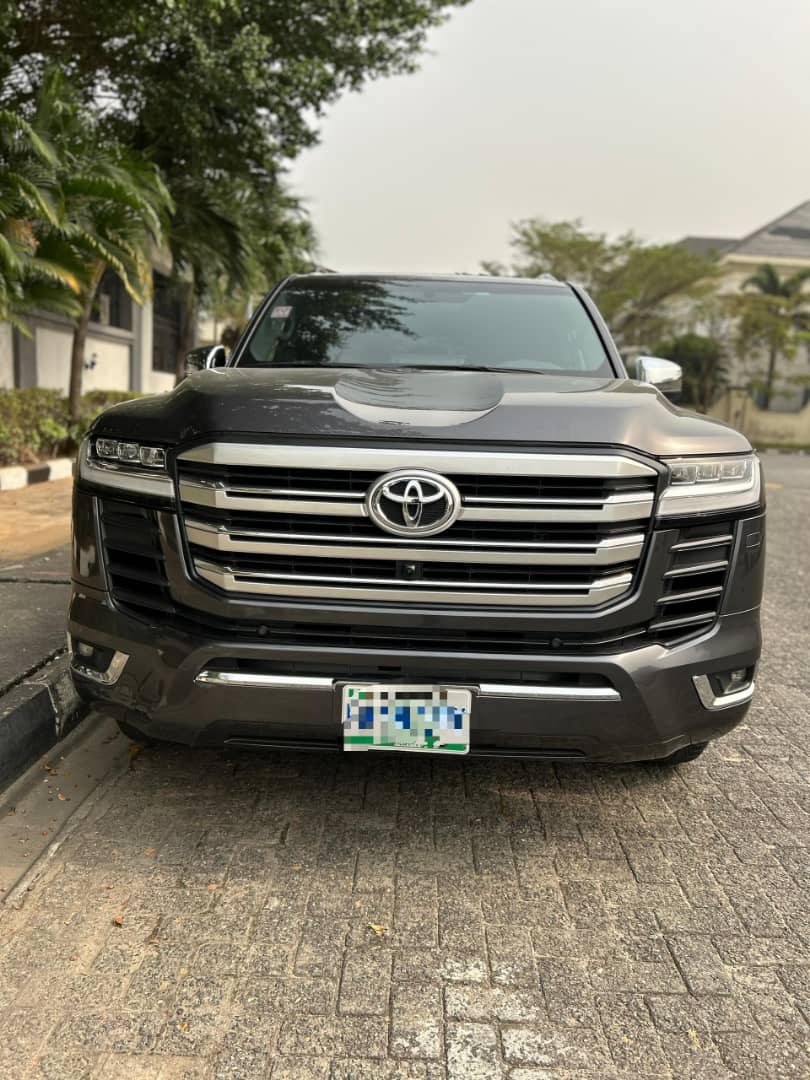 Land Cruiser
