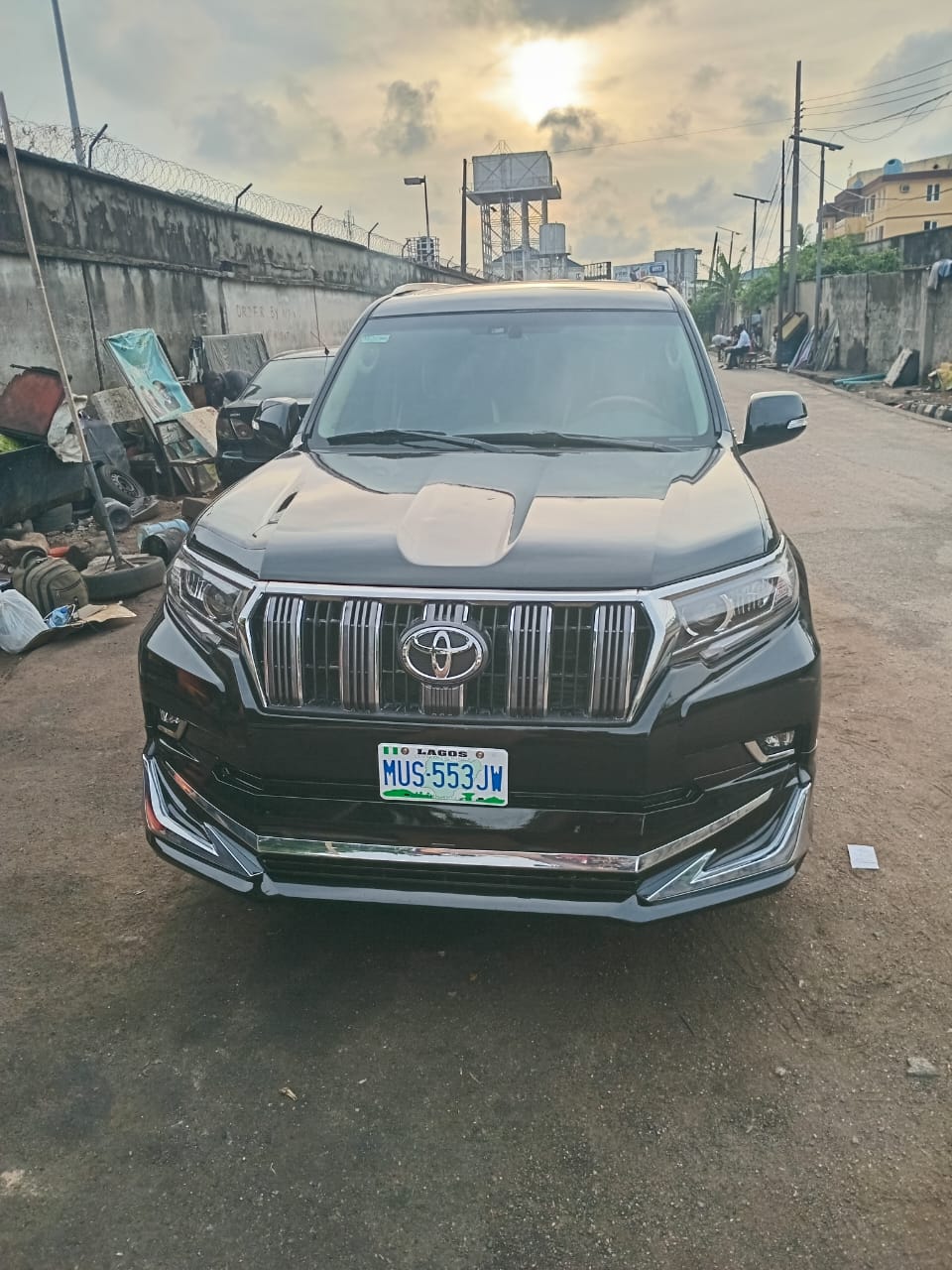 Vehicle Image 4