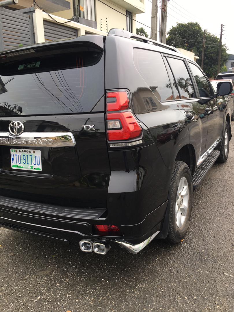 Vehicle Image 4