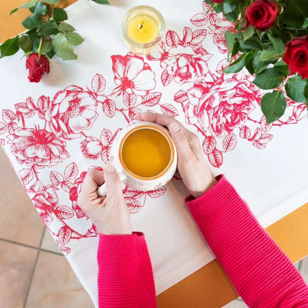 namizni tekač rdeče vrtnice