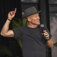 Jon Vroman