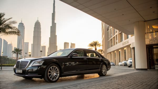 Hourly Chauffeur in Dubai: When It Beats Booking Separate Rides