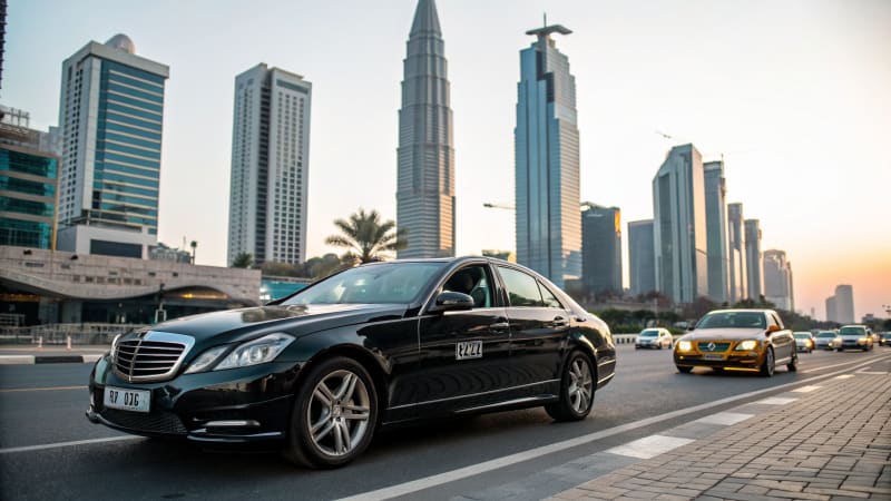 Chauffeur vs Taxi vs Car Rental in Dubai: Which One Fits Your Trip?