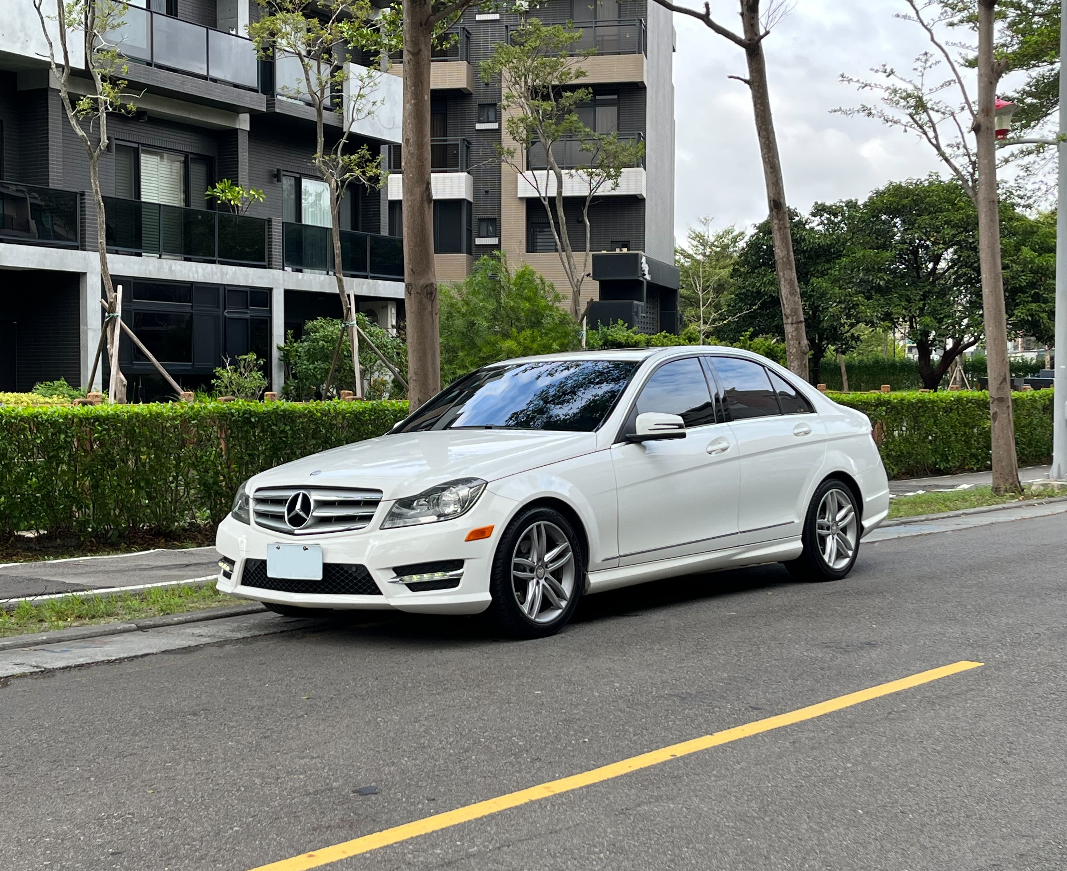 M-Benz C250