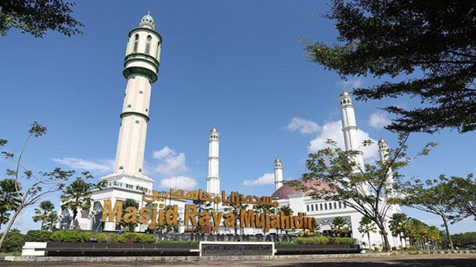 4D3N EQUATOR TO TEMPLES: PONTIANAK - SINGKAWANG TRIP 2025