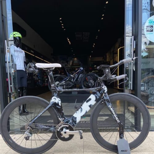 Cliente Axion Cycle com Roda de Carbono Rim Brake