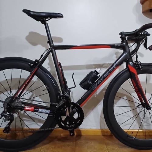 Cliente Axion Cycle com Roda de Carbono Rim Brake