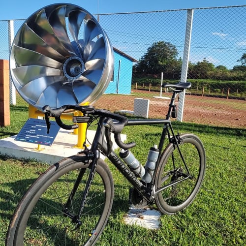 Cliente Axion Cycle com Roda de Carbono Rim Brake