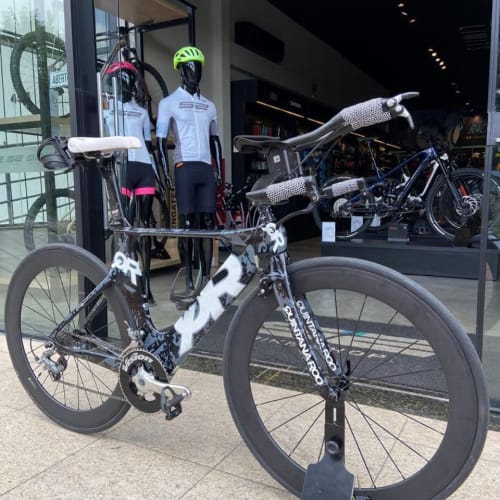 Cliente Axion Cycle com Roda de Carbono Rim Brake