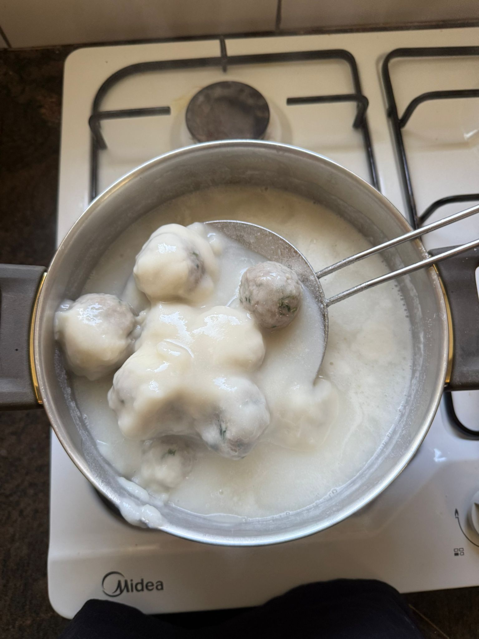 אחרי בישול של דקה במים רותחים