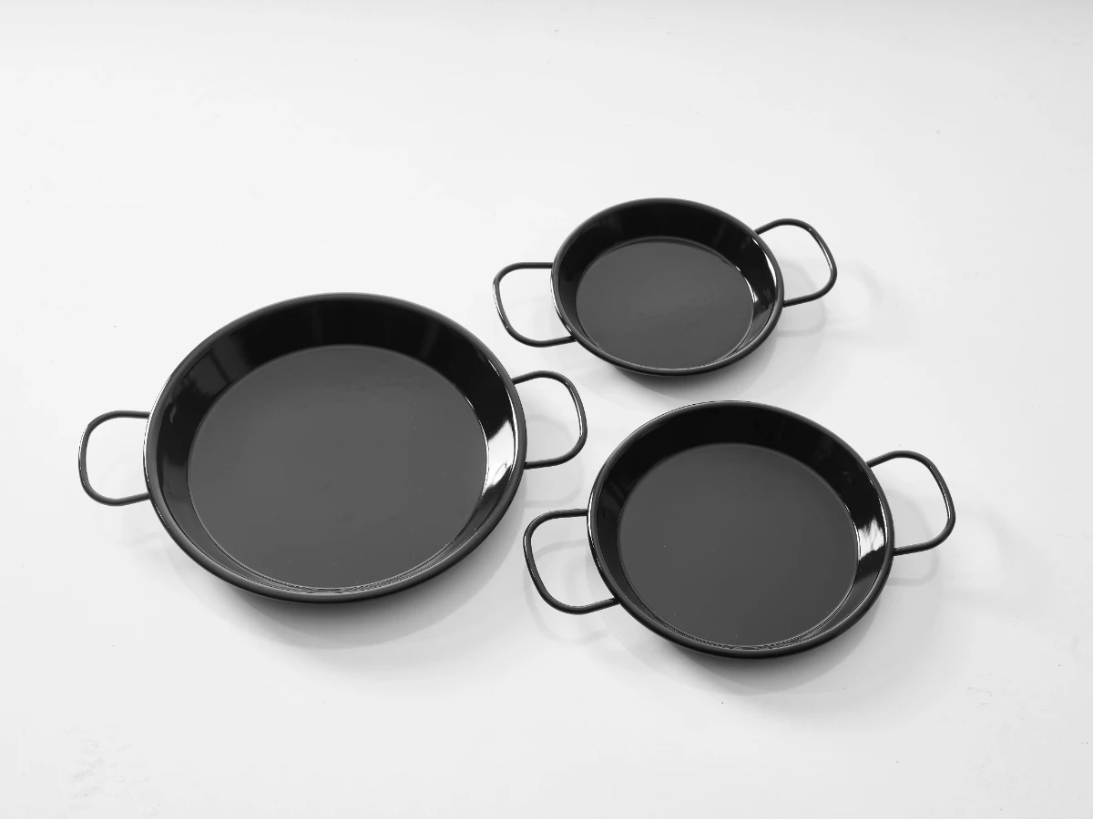 Enameled Paella Pan thumbnail 2